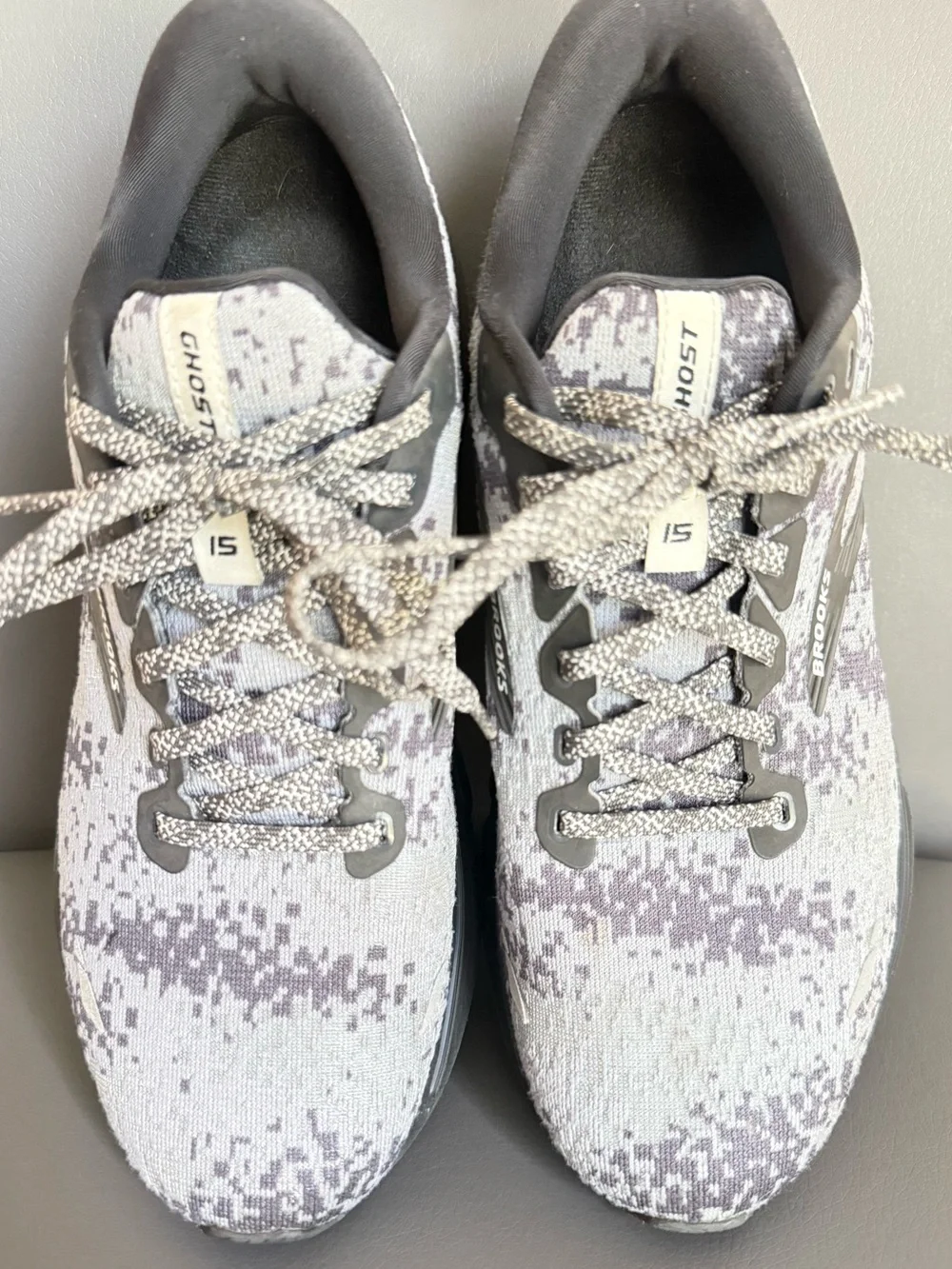 Brooks Women’s Ghost 15 Running Shoes Black/Oyster/Primer Size 9